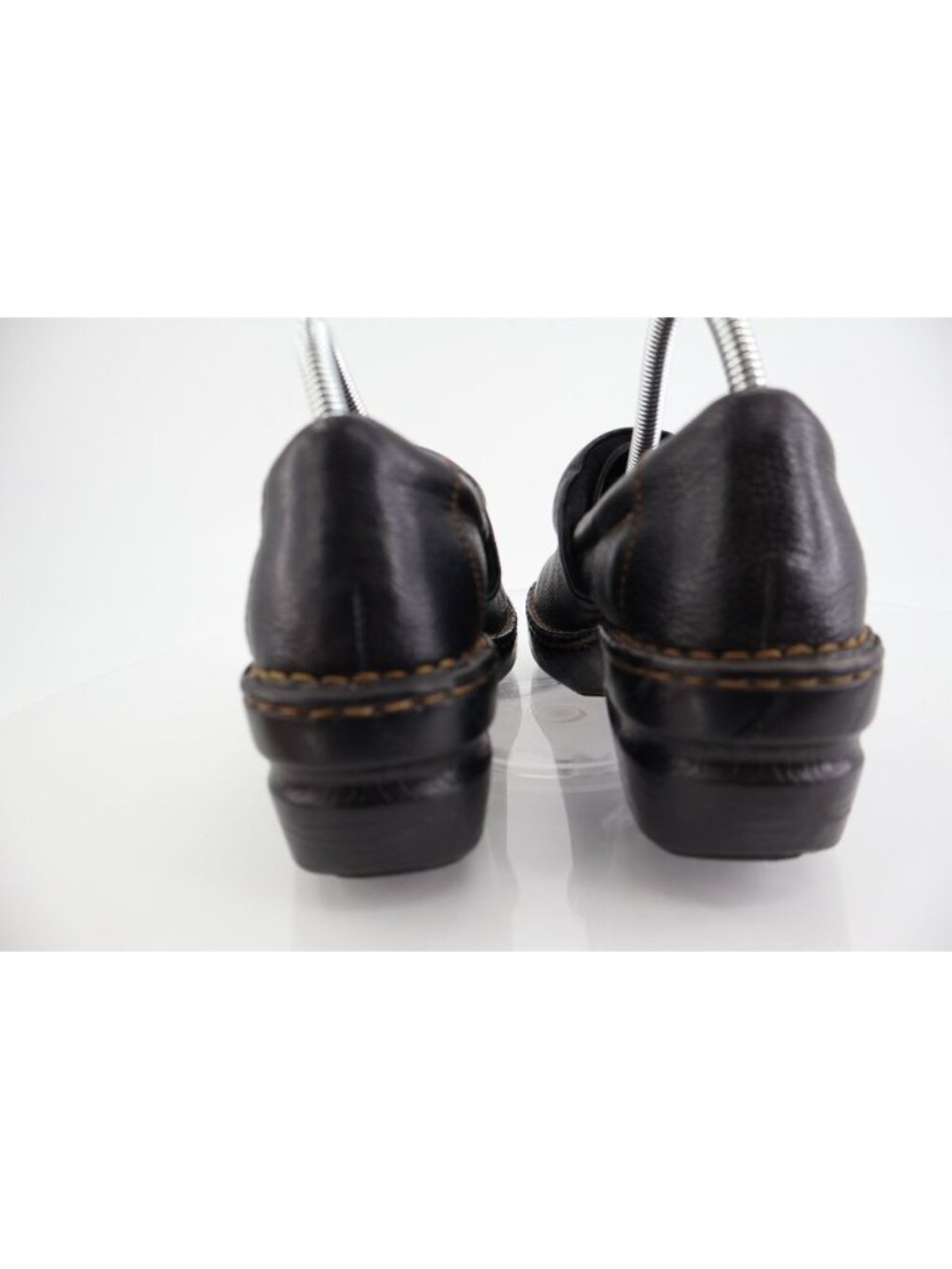 Born BOC Women's Peggy Clog Mule Size 9.5 Black Leather Slip On Comfy Shoes - Picture 6 of 14